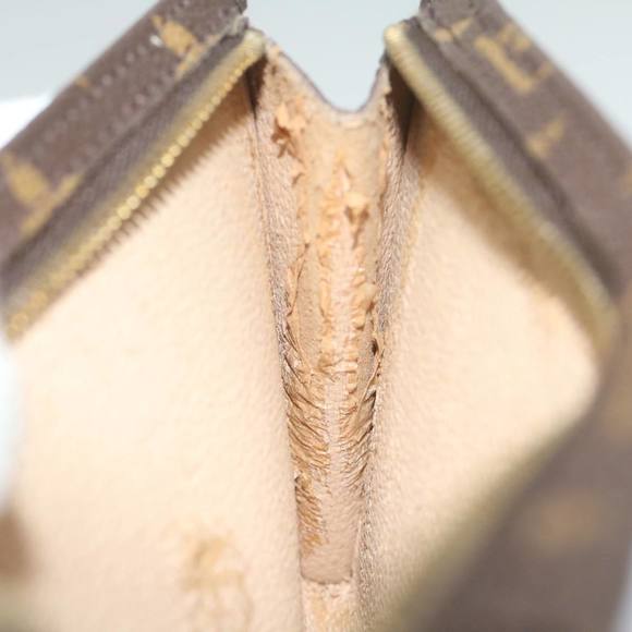 LOUIS VUITTON Monogram Bucket PM Pouch Accessory Pouch LV Auth 63930 - Picture 11 of 16